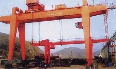 5～75/20噸雙梁A型吊鉤門式起重機